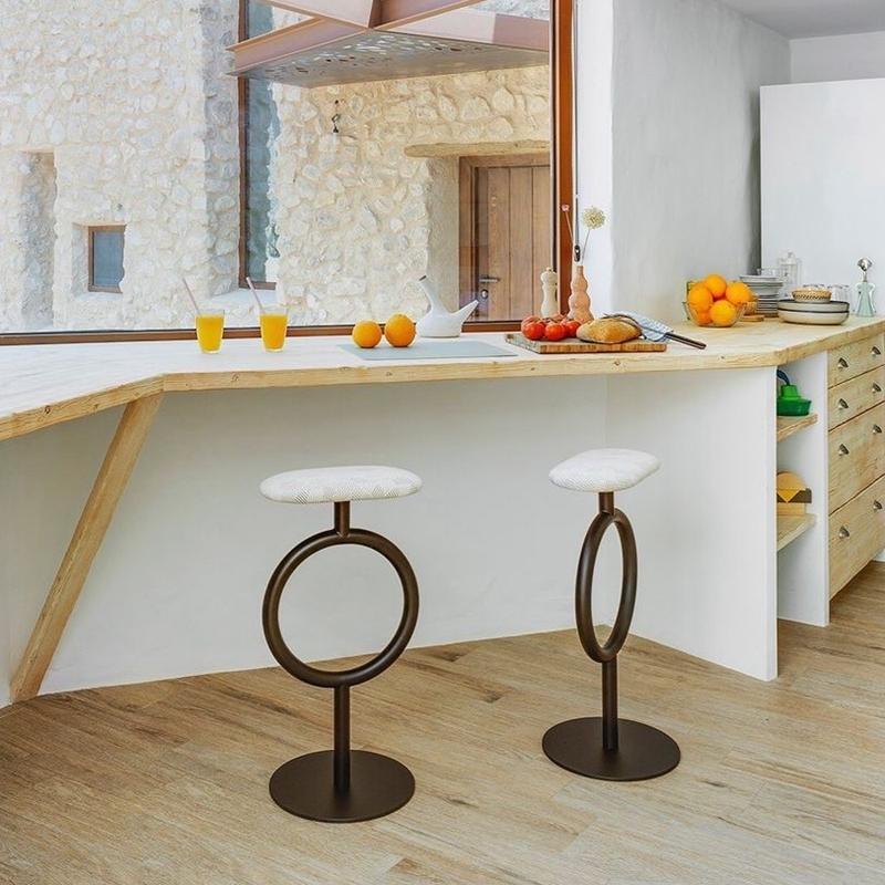 Design Bar Chairs Modern High  - Commercial Kitchen Interior Design ulasan dan harga